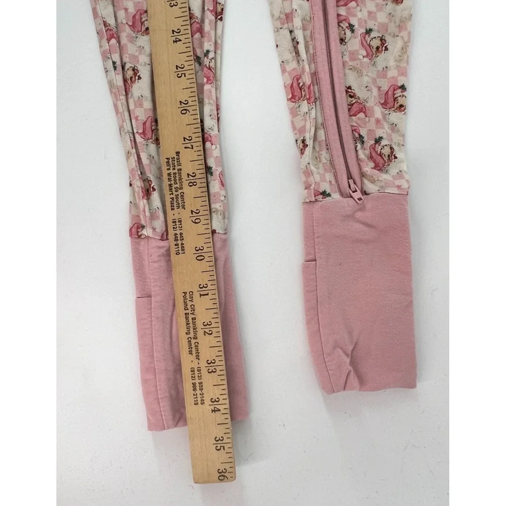 Dream Big Little Co Pink Santa Checkered Bamboo Kitsch Pajamas 3T Vintage Toile